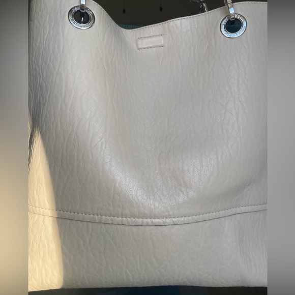 Reversible Calvin Klein tote bag - Picture 5 of 7